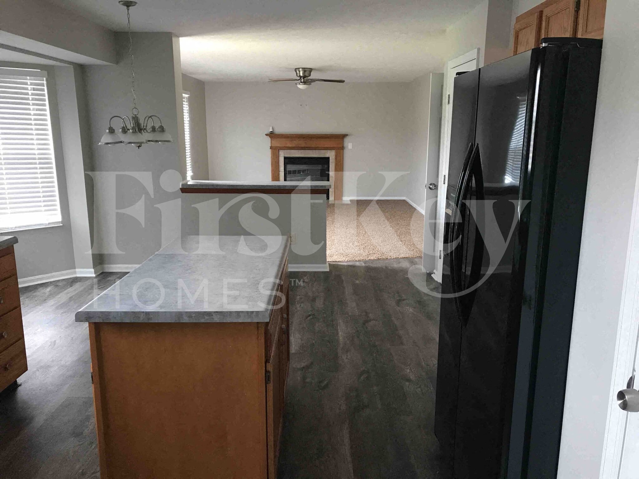 Building Photo - 3066 Blue Heron Dr