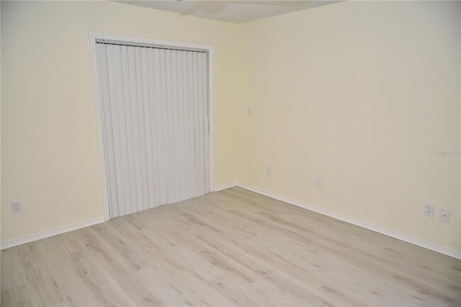 Building Photo - 10265 Gandy Blvd N