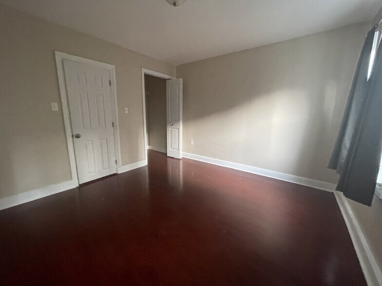 2nd fl Room 1 - 1317 S Howard St