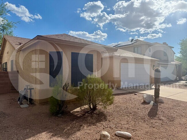 Primary Photo - 3025 W Country Ranch Dr
