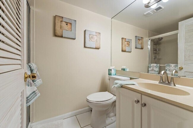 Building Photo - 353 S US HIGHWAY 1