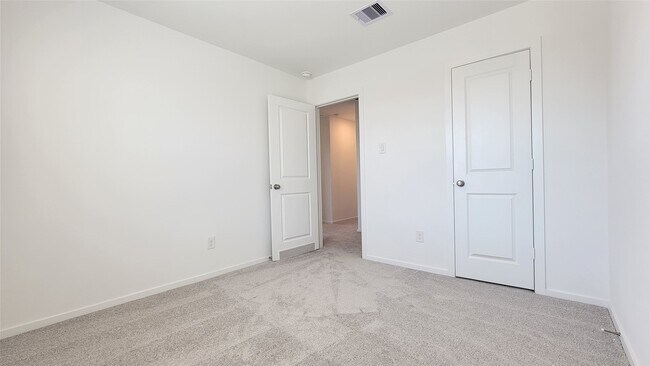 Building Photo - 27634 Spearmint Ridge Dr