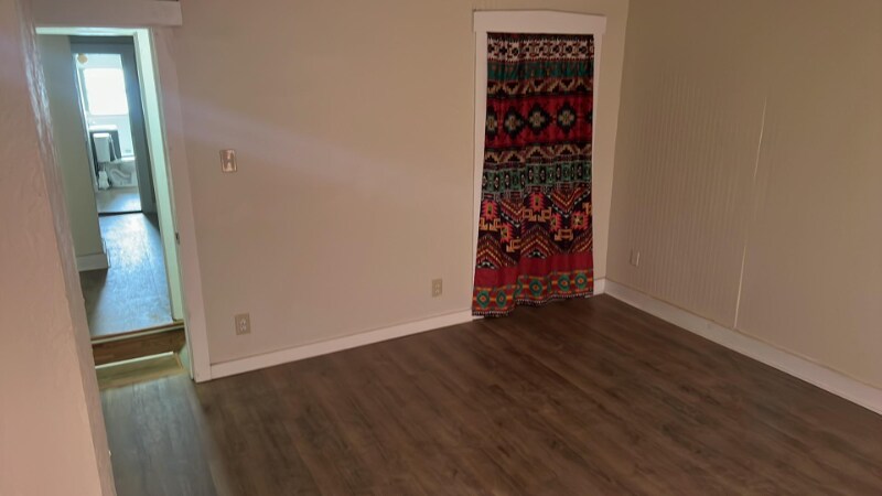 Building Photo - 143 Martz Ave