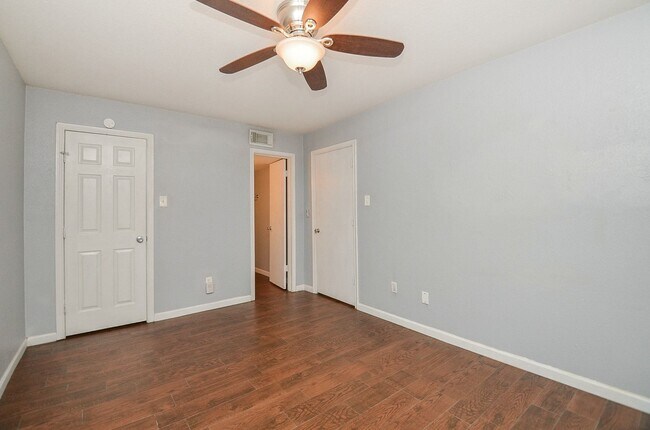 Building Photo - 4635 Wild Indigo St