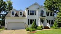 Building Photo - Beautiful home in Seaford