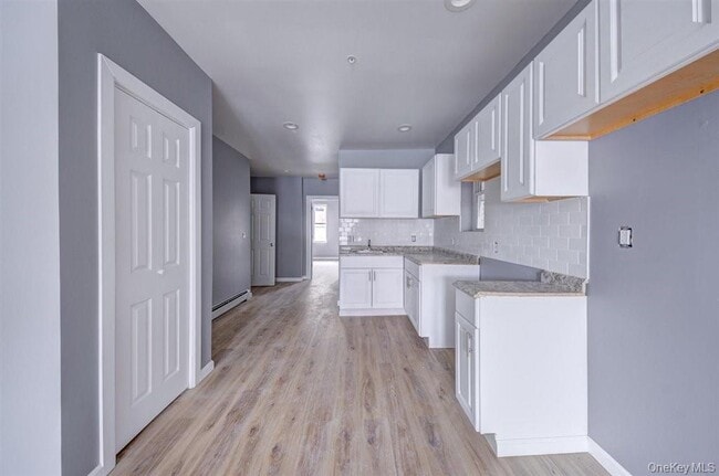 Building Photo - 93 S Lander St