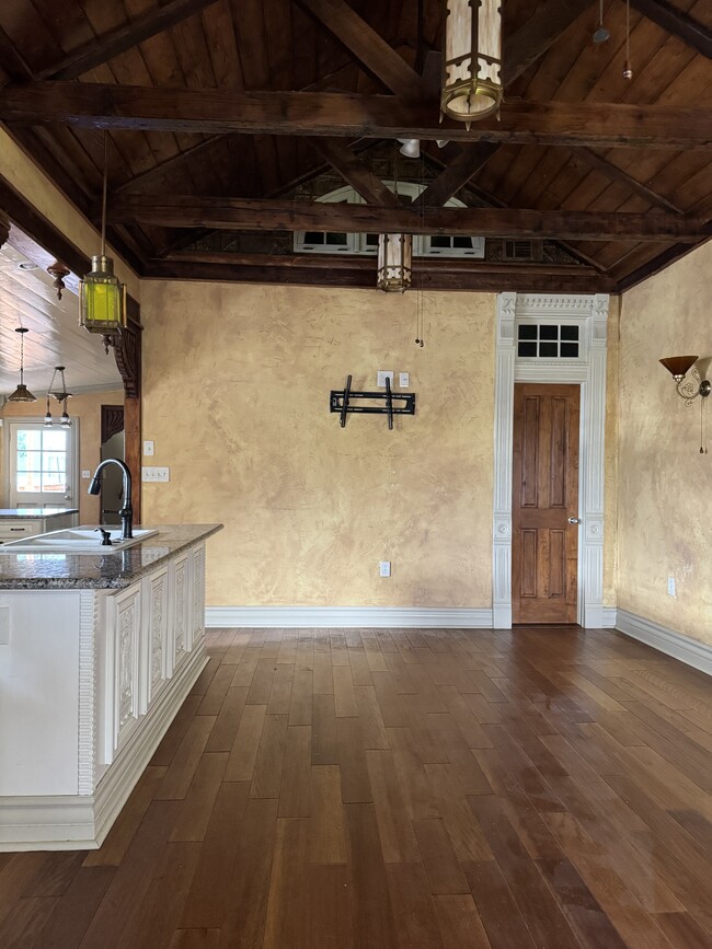 Building Photo - 543 Atlantic Ave