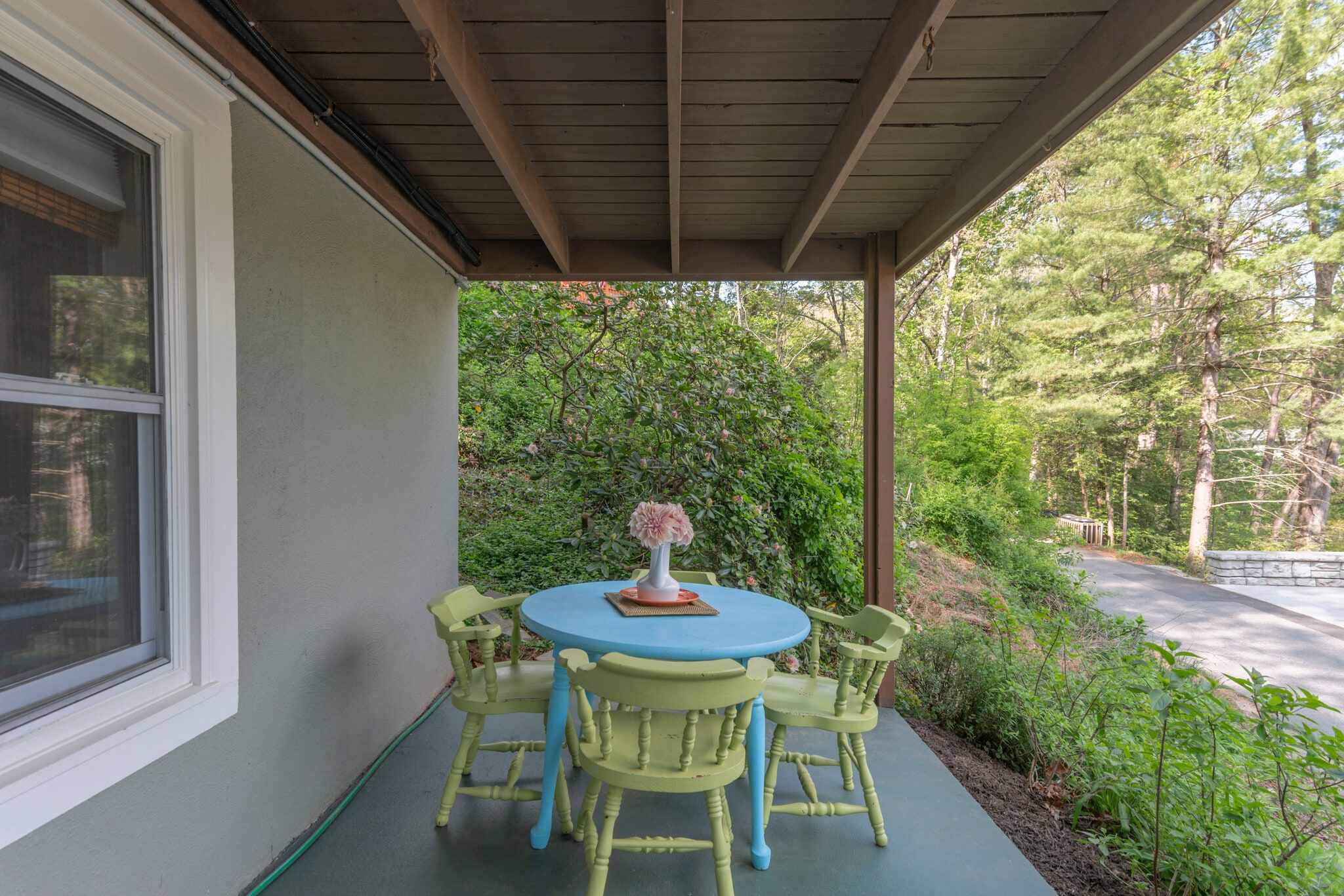 Outside dining - 159 Jb Ivey Ln