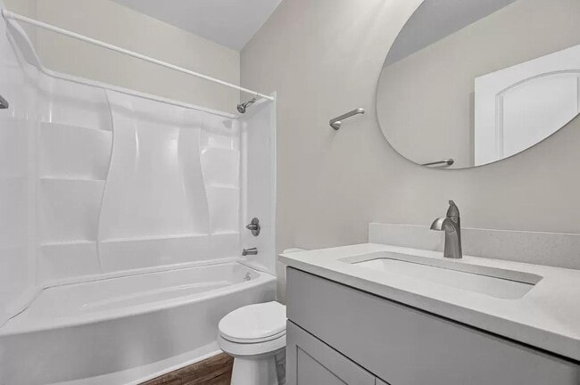 Building Photo - 28 E Water St