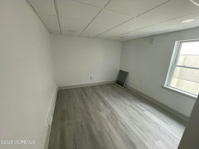 Building Photo - 33 Fremont Ave