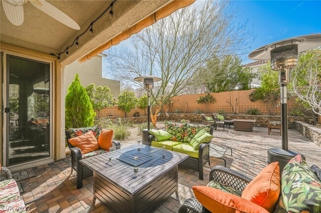 Building Photo - 10073 White Mulberry Dr