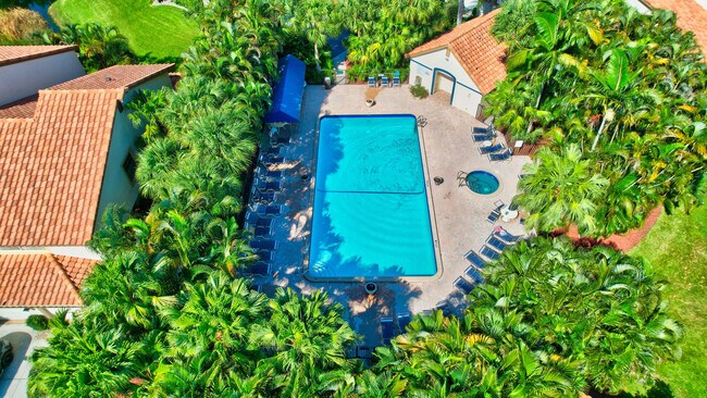 Building Photo - 7865 La Mirada Dr