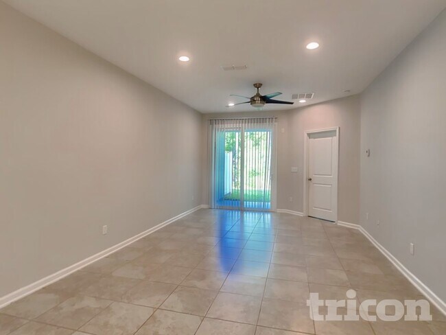 Building Photo - 187 Charlie Way