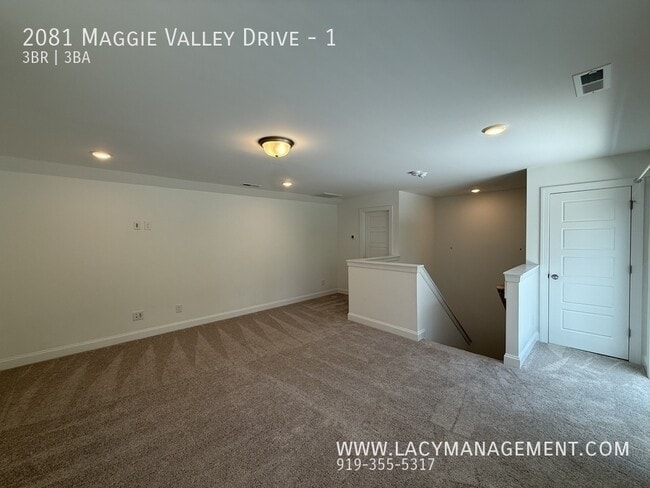 Building Photo - 2081 Maggie Vly Dr