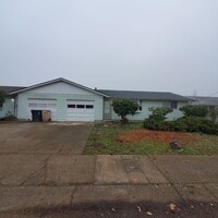 Building Photo - MAG-2122-JE