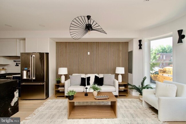 Building Photo - 1623 Marion St NW