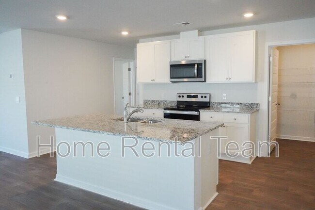 Building Photo - 416 Coconut Dr