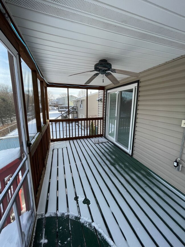 Building Photo - 120 Scottsdale Dr