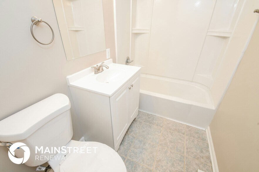 Building Photo - 519 James Dr