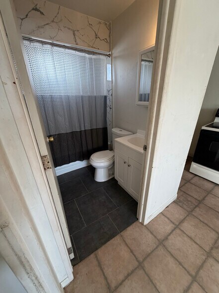 Building Photo - 36564 Bismark Rd