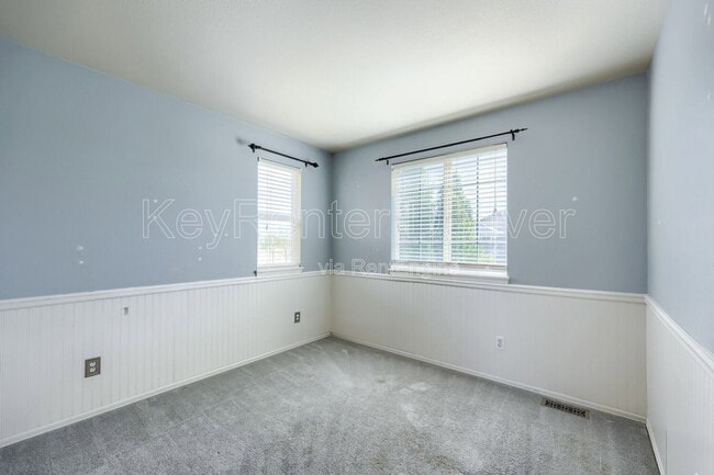 Building Photo - 21709 E Kent Dr