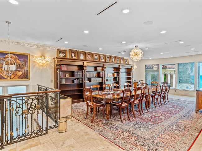 Building Photo - 555 Ocean Blvd