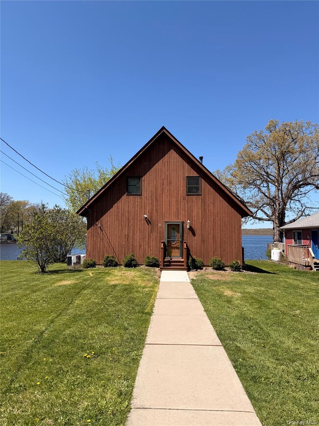 Building Photo - 36 Ten Broeck Ln