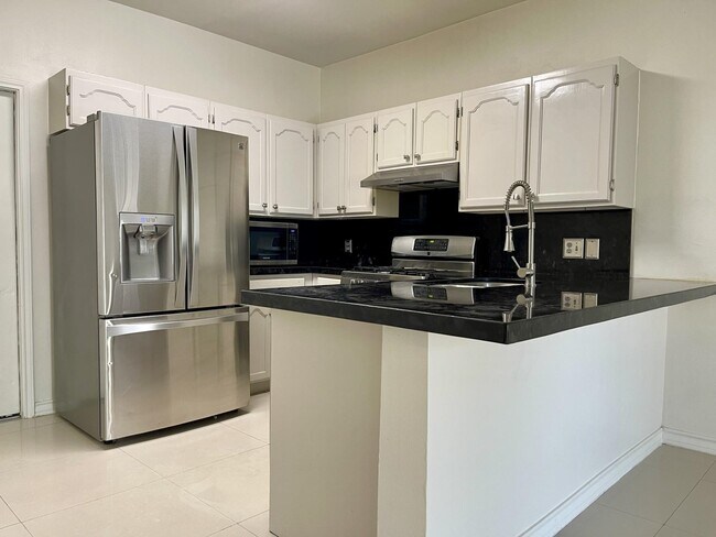 Building Photo - 510 Shiloh Dr