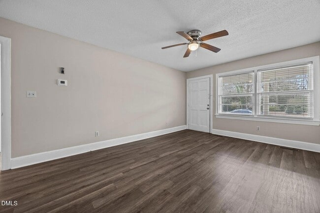 Building Photo - 204 W McNeill St