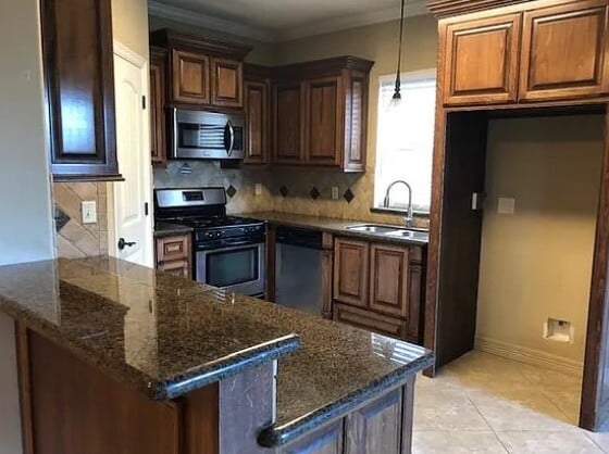 Building Photo - 118South