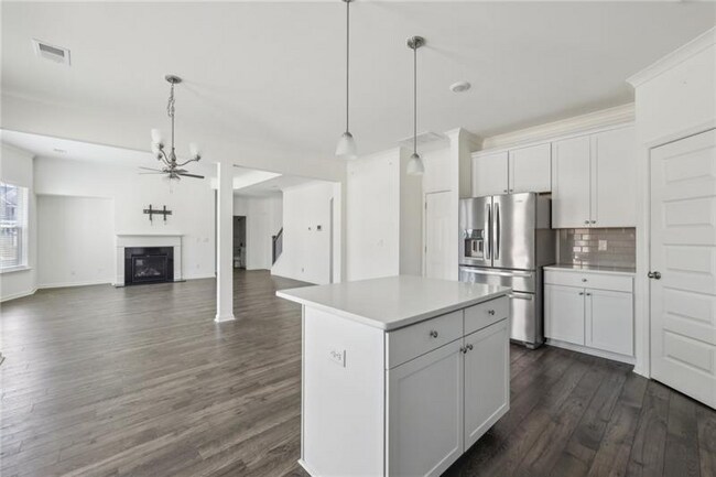 Building Photo - 1147 Trident Maple Chase