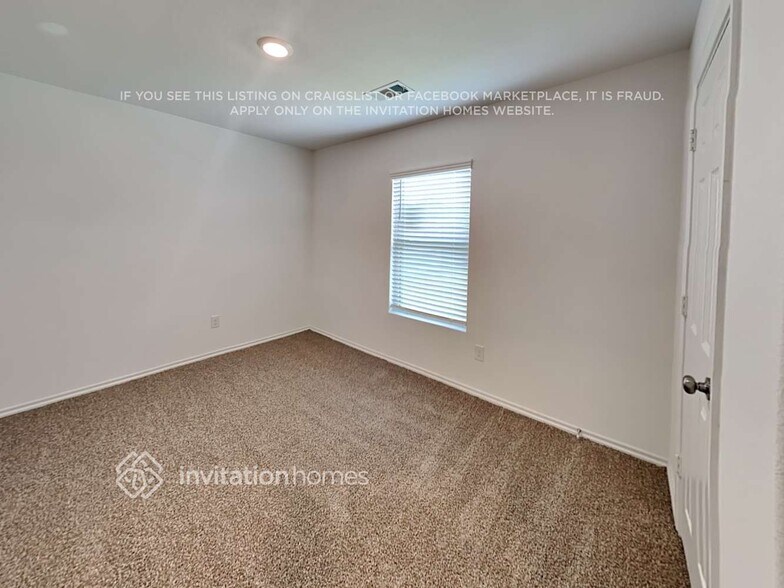 Building Photo - 22323 San Damiano St