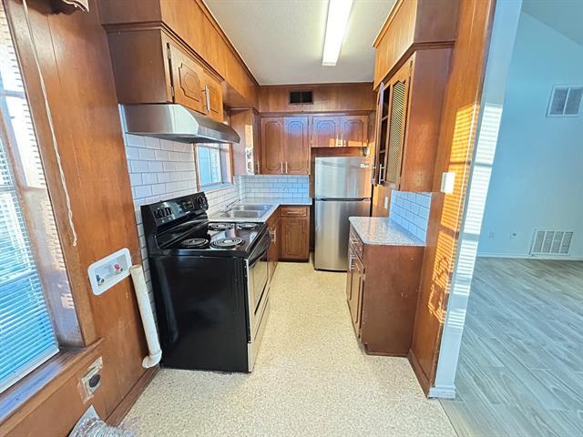 Building Photo - 409 Royal St