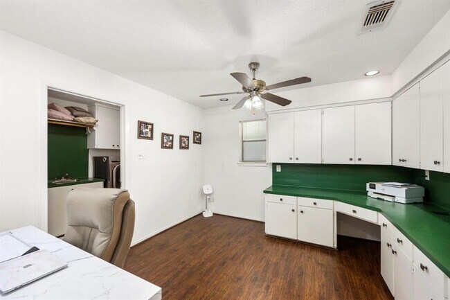 Building Photo - 1903 Fawn Way Ct