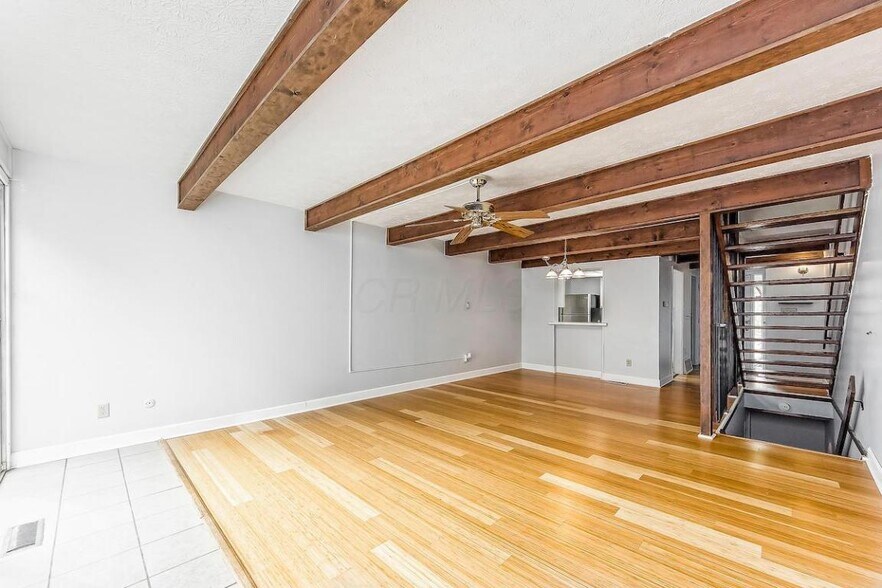 Building Photo - 114 E Ticonderoga Dr