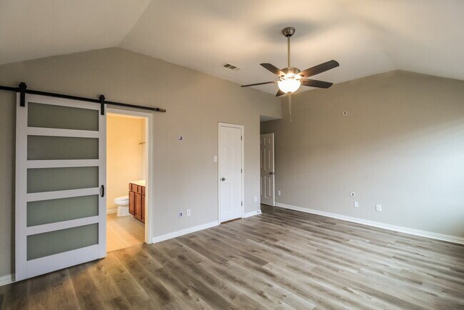 Building Photo - 1509 Nighthawk Dr