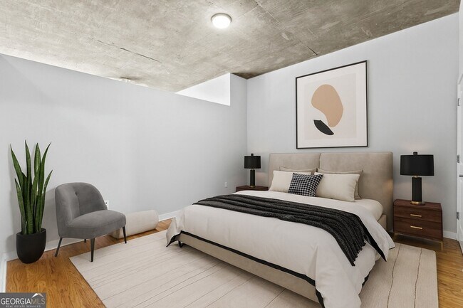 Building Photo - 400 W Peachtree St NW