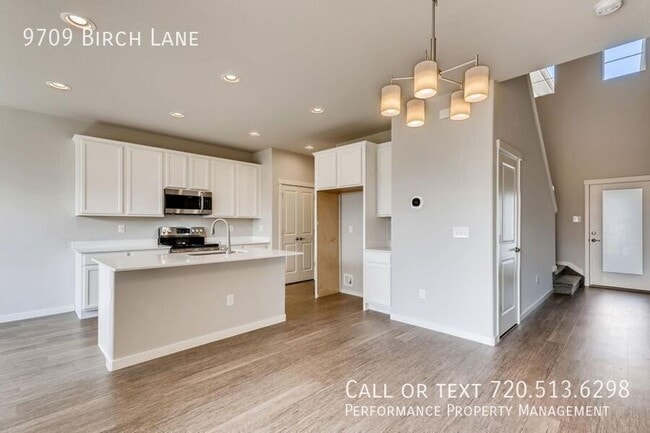 Building Photo - 9709 Birch Ln