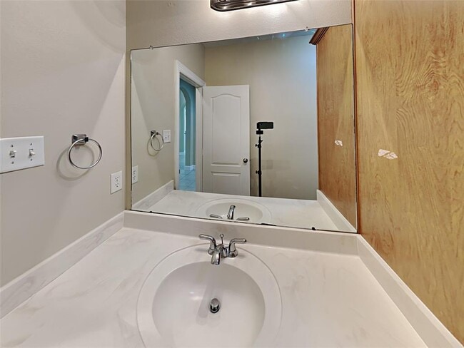 Building Photo - 4730 Plum Forest Rd