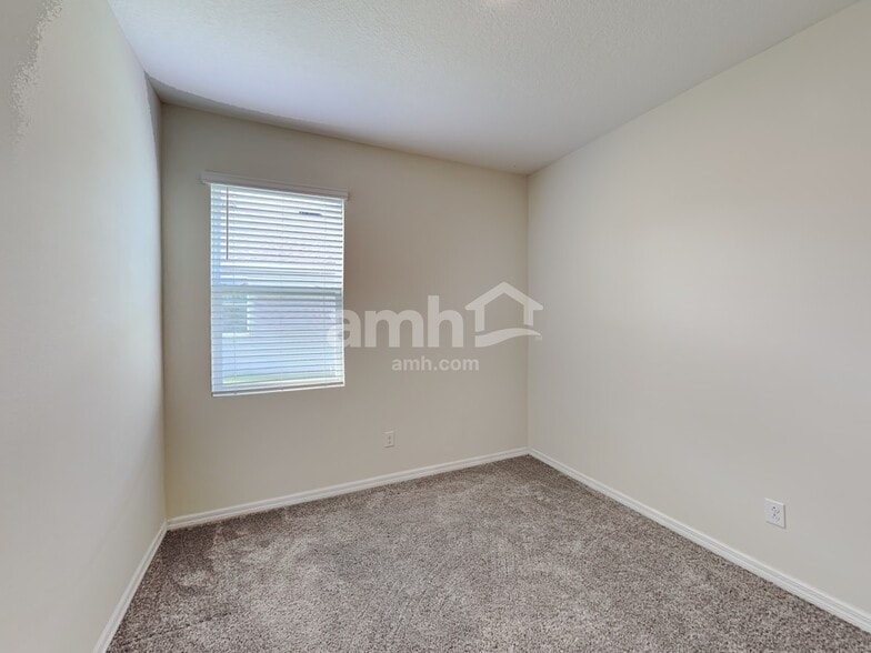 Building Photo - 2729 Corbel Loop