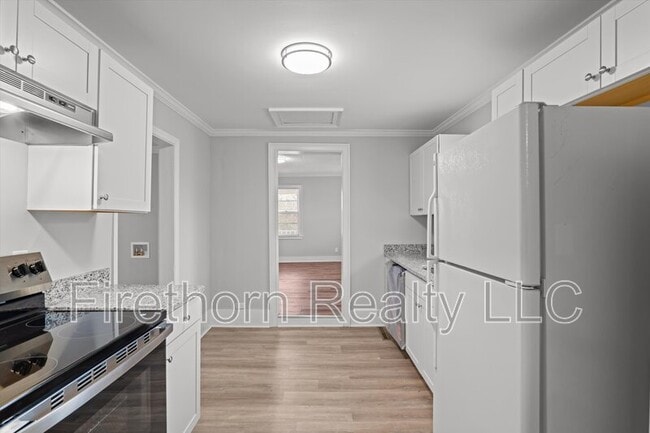 Building Photo - 413 Norris St