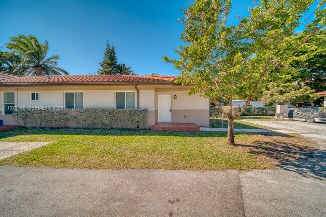 Building Photo - 14710 NE 7th Ct