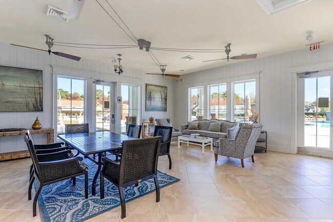 Building Photo - SFH with Office Space in Myrtle Beach