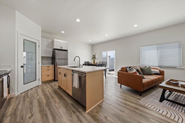 Interior Photo - High Desert Estates