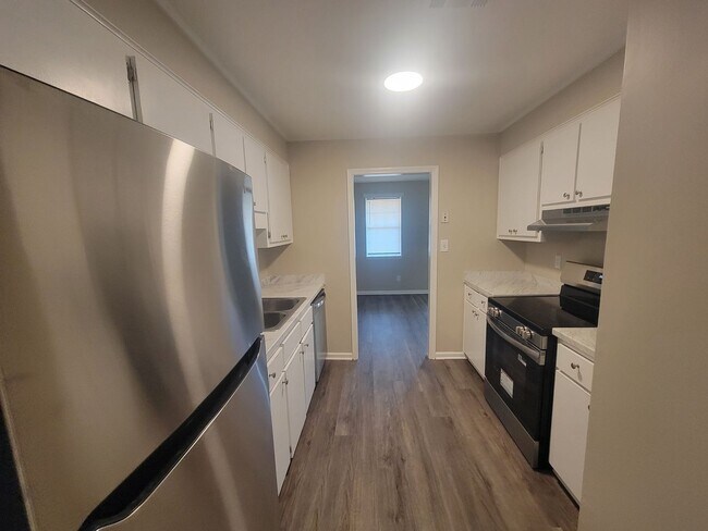 Building Photo - """~155 Stoneybrooks Place