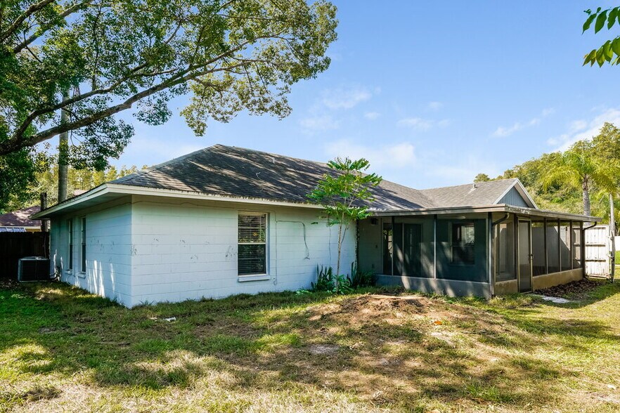 Building Photo - 11841 Hickorynut Dr