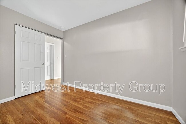 Building Photo - 813 Lynn Haven Ln