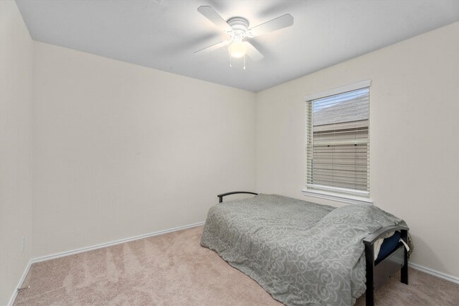 Building Photo - 1714 Avocet Way