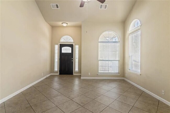Building Photo - 13512 Night Heron Dr