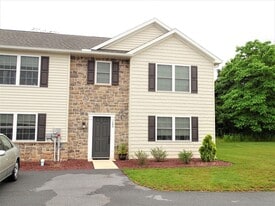 Building Photo - 143 Cedarwood Dr